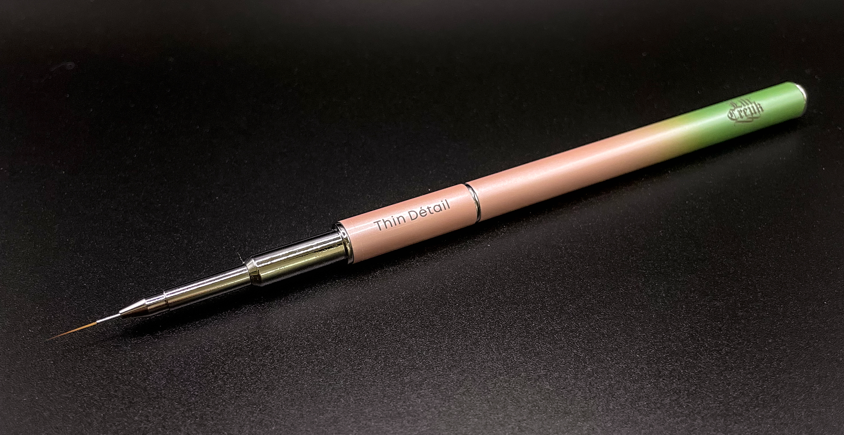 Pinceau nail art thin détail Lili Creuk