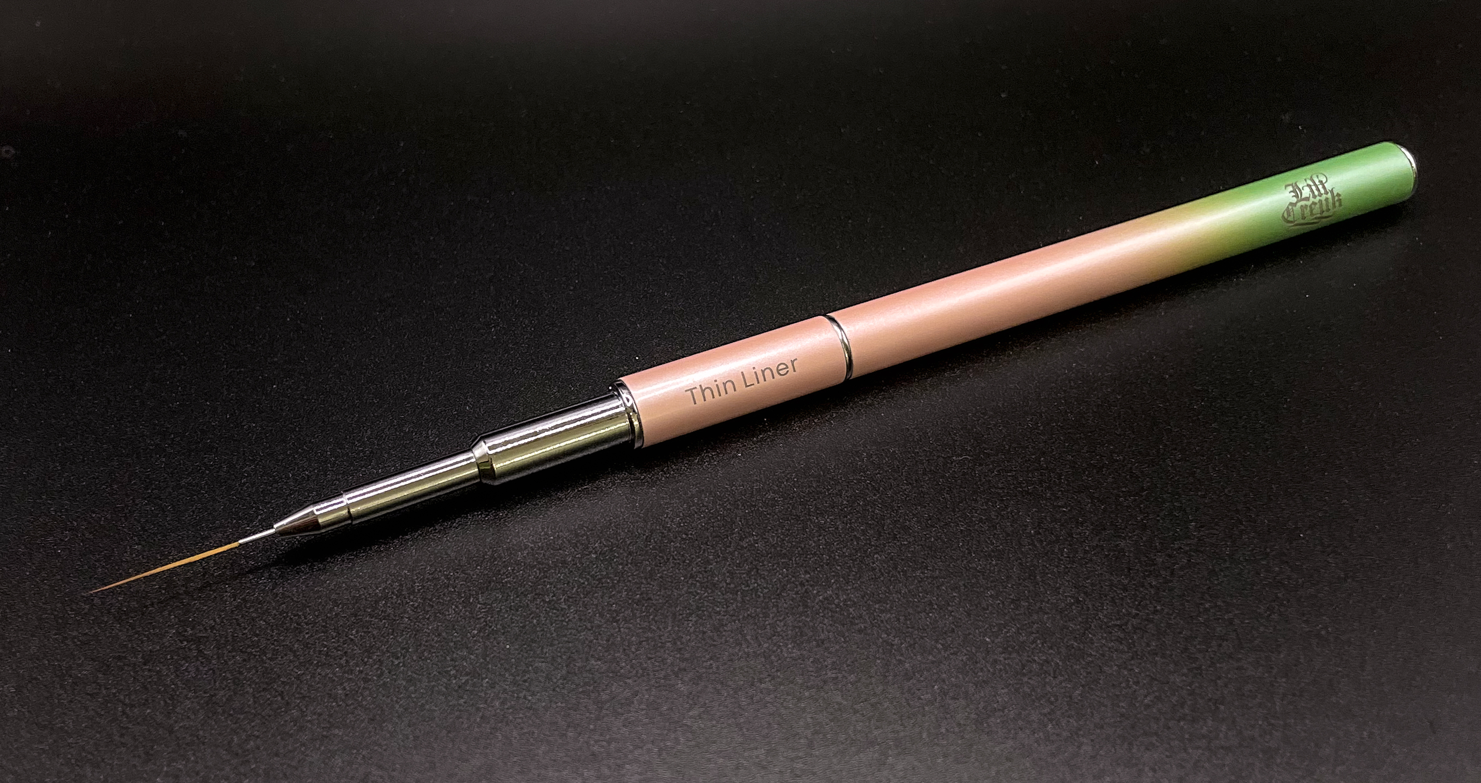 Pinceau nail art thin liner Lili Creuk