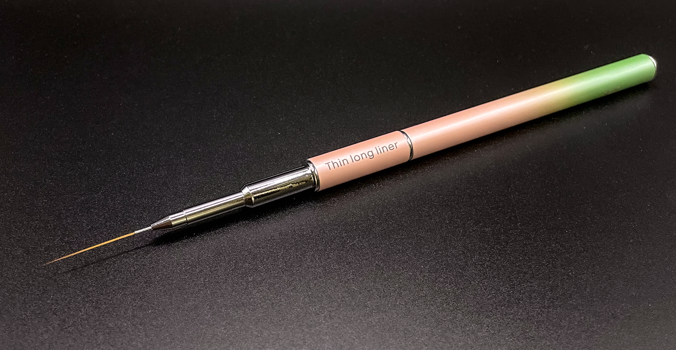 Pinceau nail art thin long liner Lili Creuk